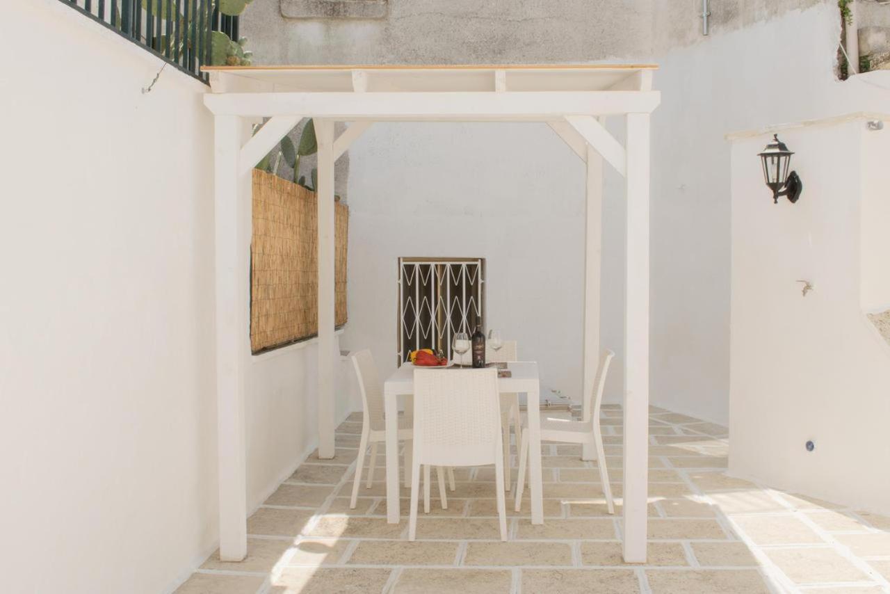 Mia & Mimi - Ostuni, Home Of Animal Lovers! Экстерьер фото
